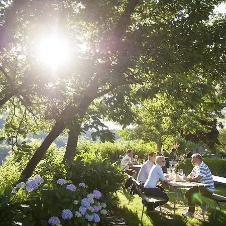 Weingut Schauer Farm stay *