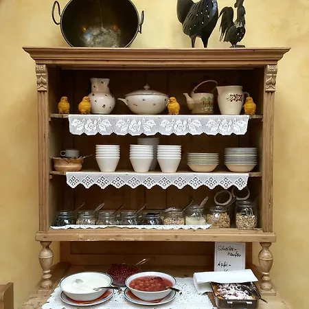 农家乐 阵雨酒庄旅馆 *