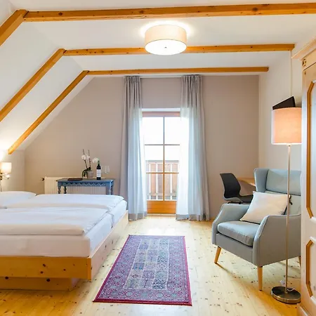 农家乐 阵雨酒庄旅馆 绍萨尔地区基策克