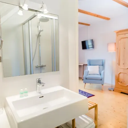 农家乐 阵雨酒庄旅馆 绍萨尔地区基策克